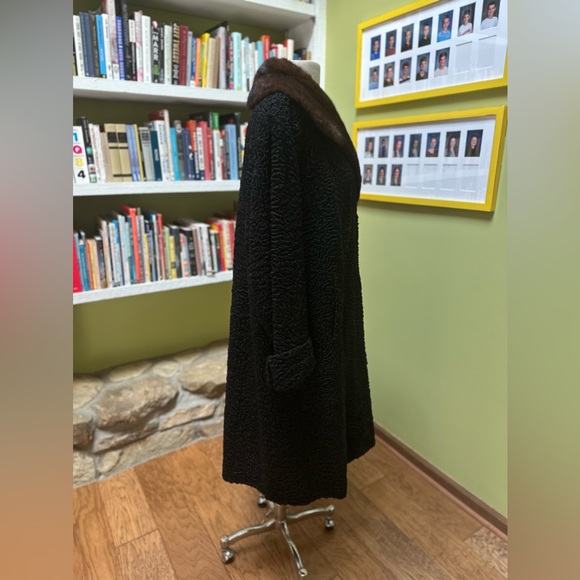 Selma Boucle and Fur Evening Coat - Picture 6 of 9